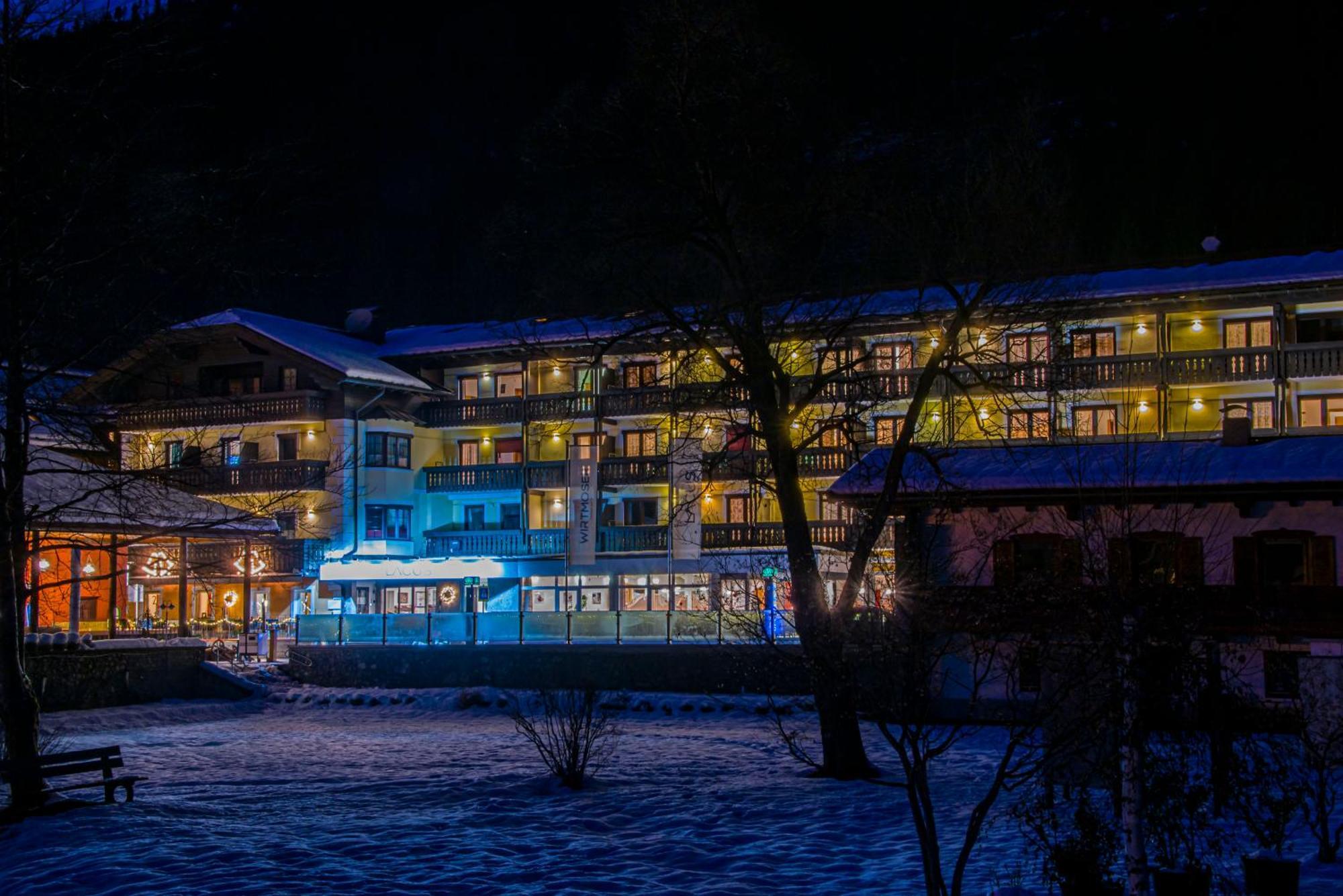 Lacus Hotel Am See Weissensee Ngoại thất bức ảnh